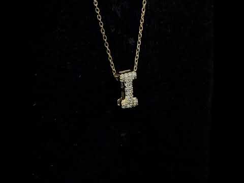 Rotating video showing the jewelry item