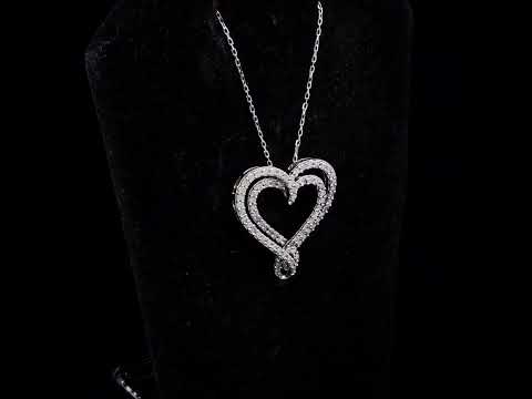 Rotating video showing the jewelry item