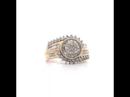 Rotating video showing the jewelry item