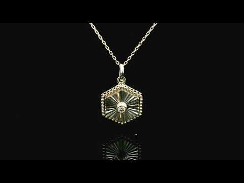 Rotating video showing the jewelry item