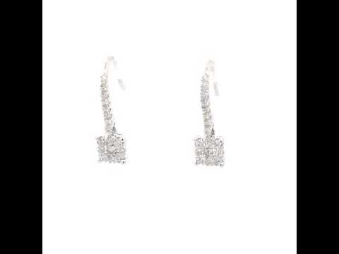 Rotating video showing the jewelry item