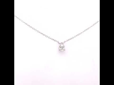 Rotating video showing the jewelry item