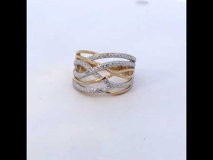 Rotating video showing the jewelry item