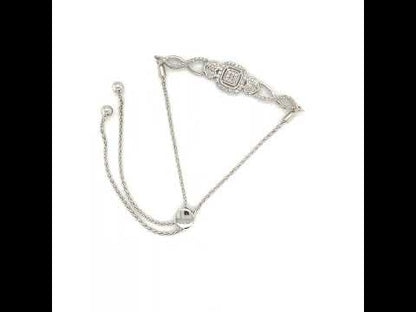 Rotating video showing the jewelry item