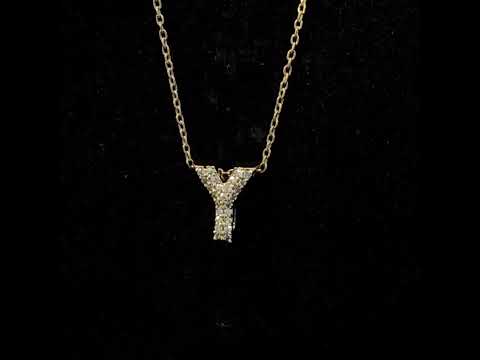 Rotating video showing the jewelry item
