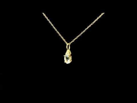 Rotating video showing the jewelry item