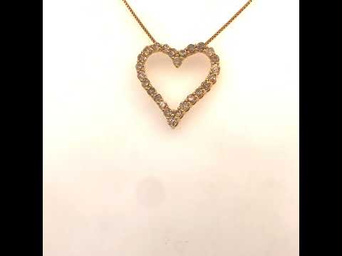 Rotating video showing the jewelry item