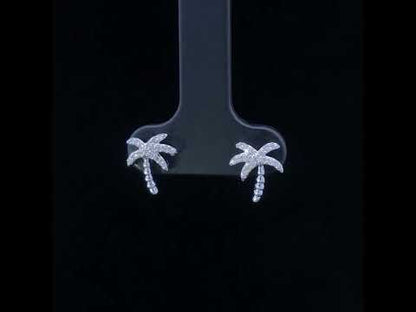 Rotating video showing the jewelry item