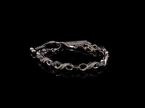 Rotating video showing the jewelry item