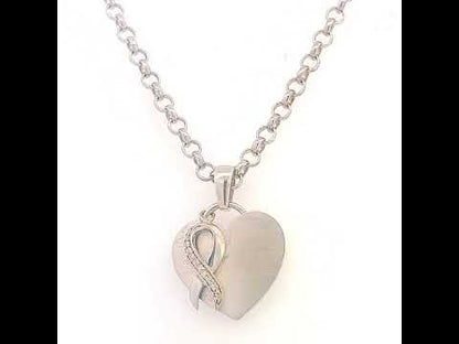 Rotating video showing the jewelry item