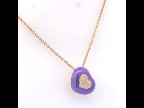 Rotating video showing the jewelry item