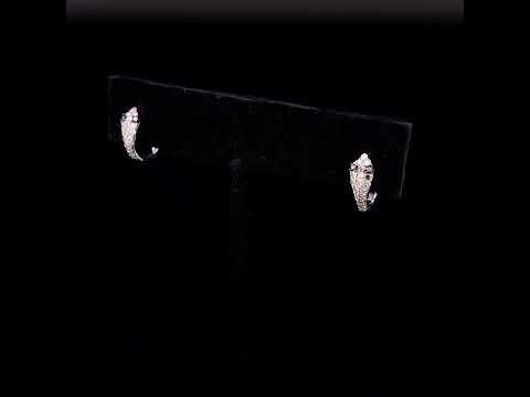 Rotating video showing the jewelry item