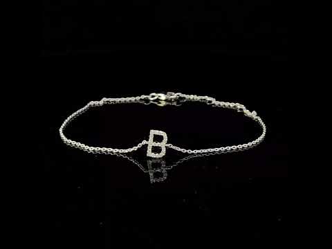 Rotating video showing the jewelry item