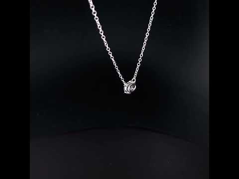 Rotating video showing the jewelry item