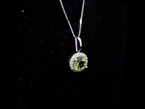 Rotating video showing the jewelry item
