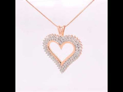 Rotating video showing the jewelry item