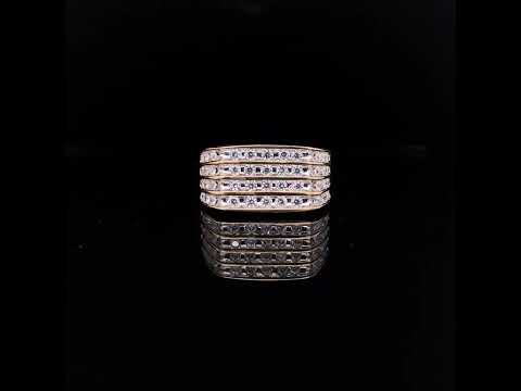 Rotating video showing the jewelry item