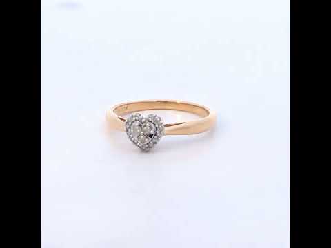 Rotating video showing the jewelry item