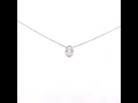 Rotating video showing the jewelry item