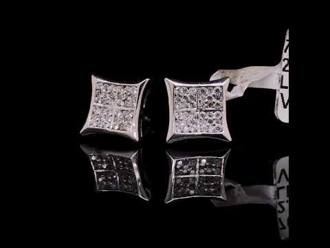 Rotating video showing the jewelry item