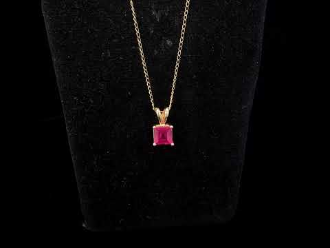 Rotating video showing the jewelry item