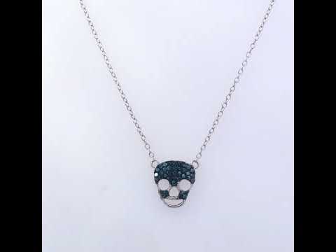 Rotating video showing the jewelry item