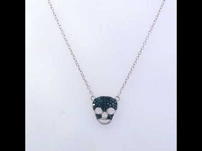 Rotating video showing the jewelry item