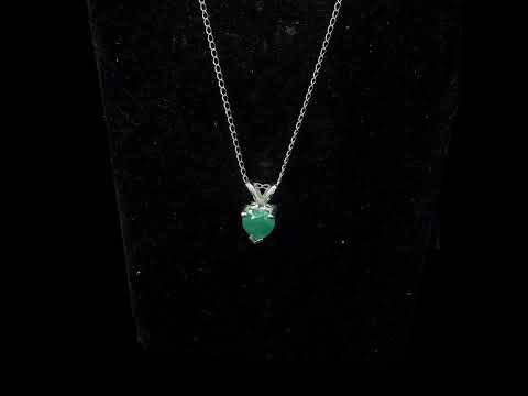 Rotating video showing the jewelry item