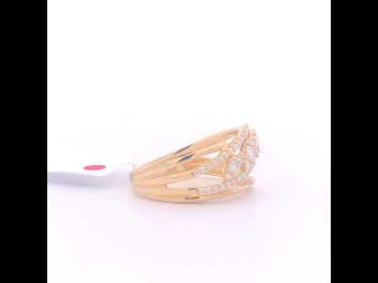 Rotating video showing the jewelry item