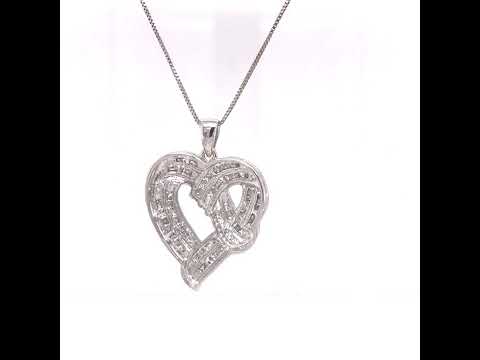 Rotating video showing the jewelry item