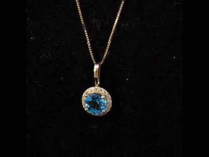 Rotating video showing the jewelry item