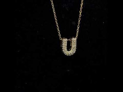 Rotating video showing the jewelry item