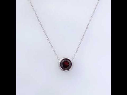 Rotating video showing the jewelry item