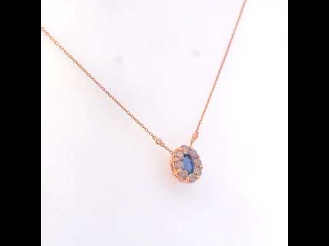 Rotating video showing the jewelry item