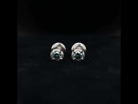 Rotating video showing the jewelry item