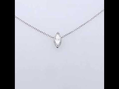 Rotating video showing the jewelry item