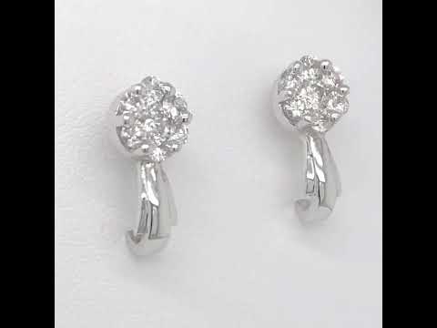 Rotating video showing the jewelry item