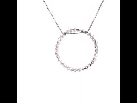 Rotating video showing the jewelry item