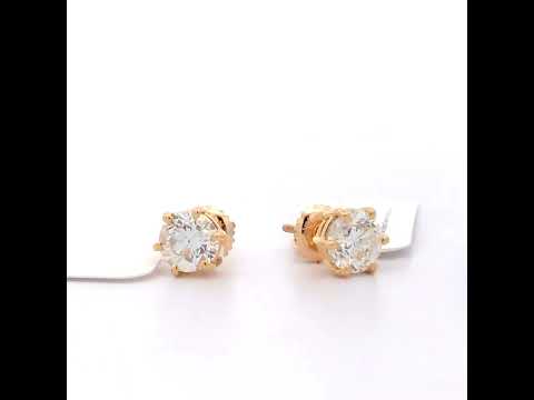 Rotating video showing the jewelry item