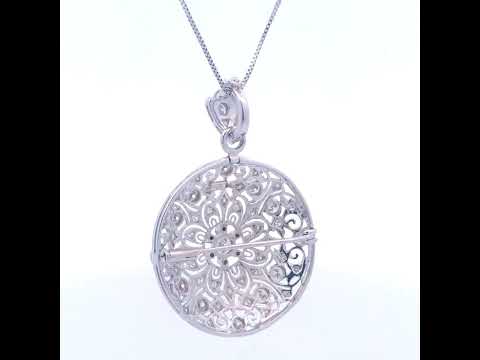 Rotating video showing the jewelry item