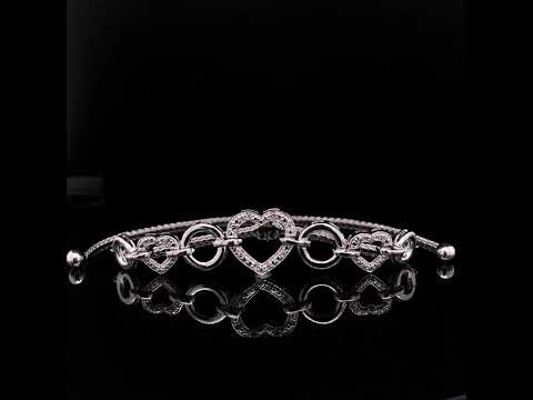 Rotating video showing the jewelry item