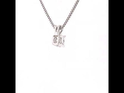 Rotating video showing the jewelry item