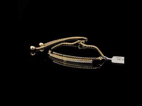 Rotating video showing the jewelry item