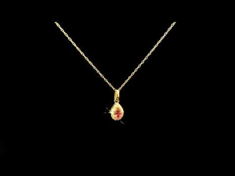 Rotating video showing the jewelry item