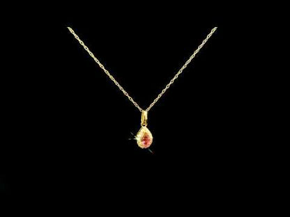 Rotating video showing the jewelry item
