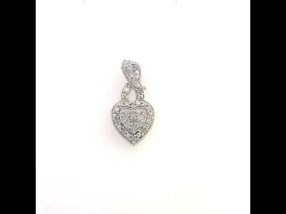 Rotating video showing the jewelry item
