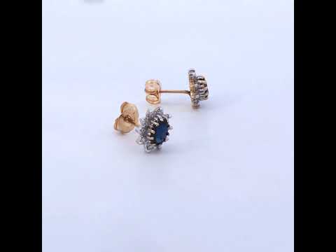 Rotating video showing the jewelry item