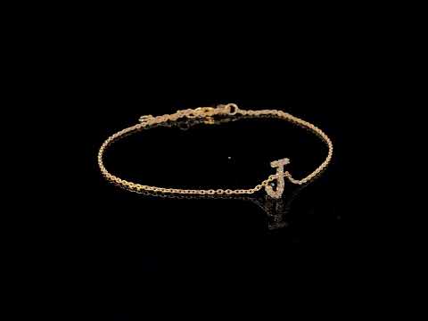 Rotating video showing the jewelry item