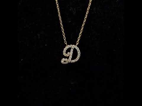 Rotating video showing the jewelry item