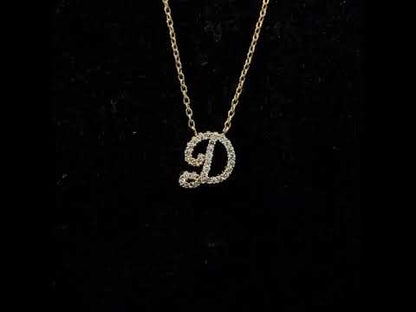 Rotating video showing the jewelry item